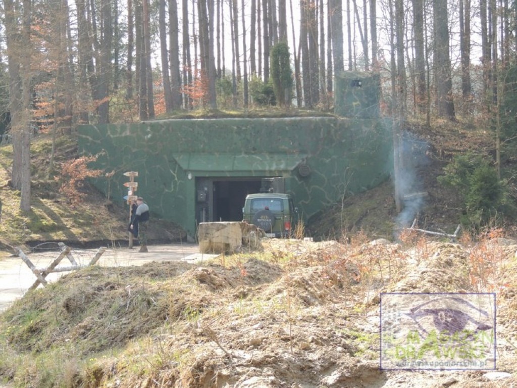 TURYSTYKA Z HISTORIĄ
