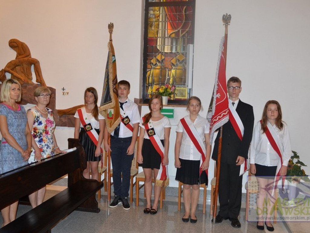 Świąteczne awanse i odznaczenia.