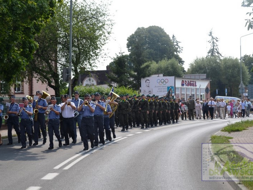 Świąteczne awanse i odznaczenia.