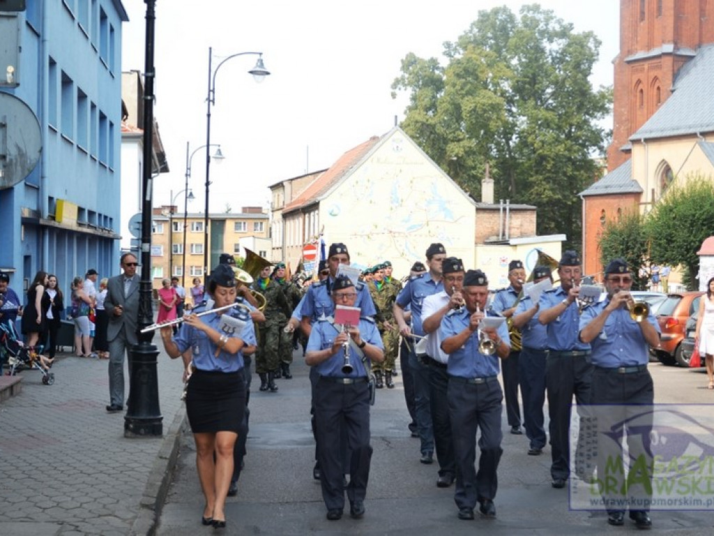 Świąteczne awanse i odznaczenia.