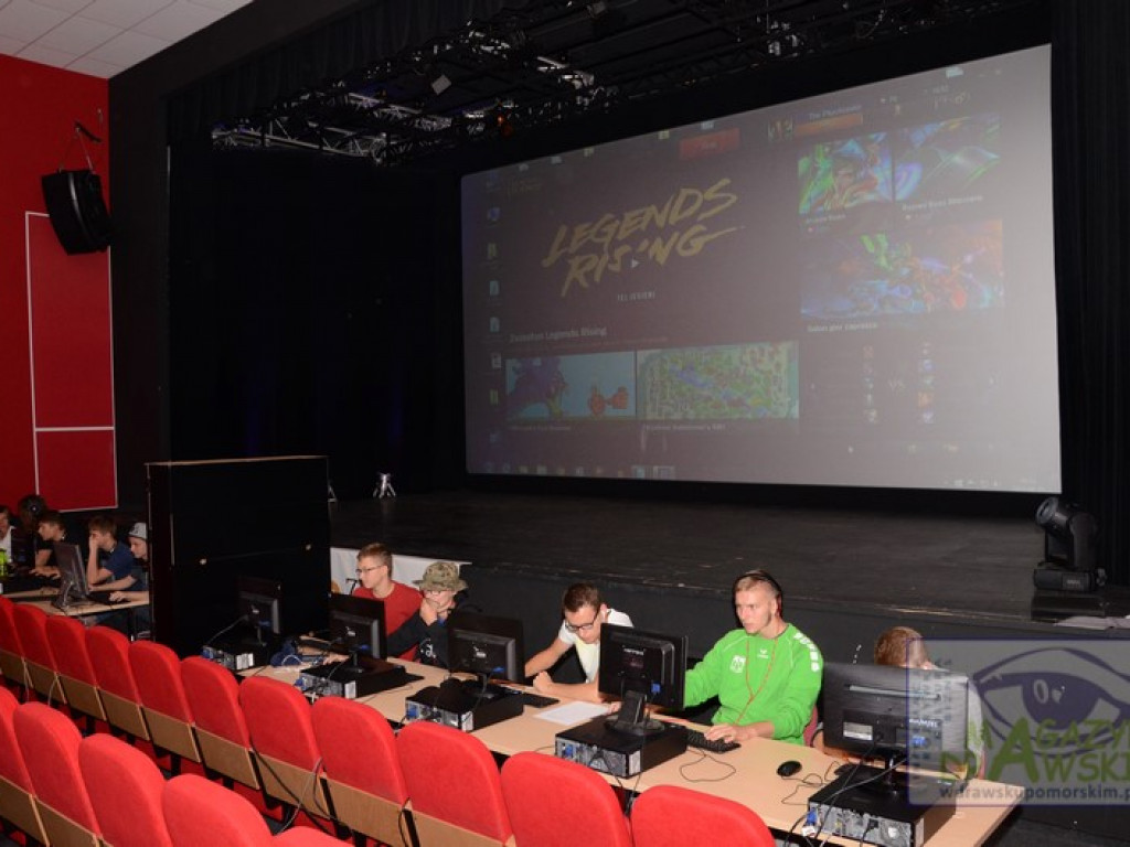 Fani gier komputerowych w Złocieńcu