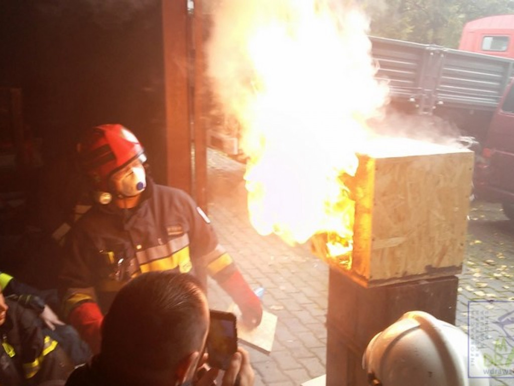 Warsztaty z gaszenia pożarów wewnętrznych - KP PSP DRAWSKO
