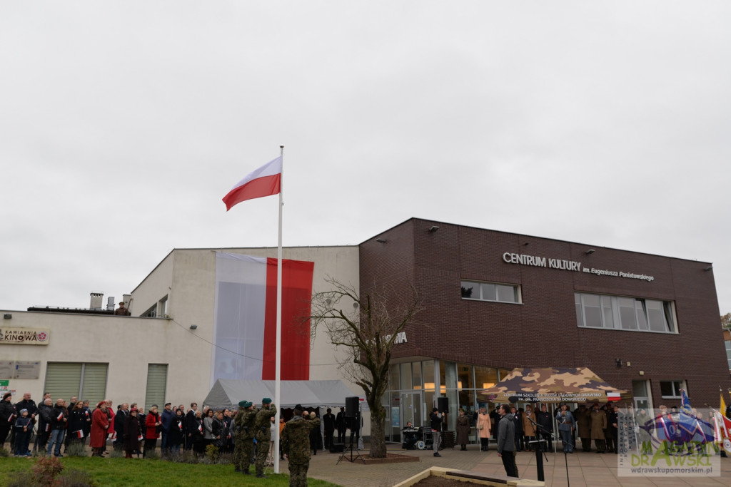 BÓG, HONOR, OJCZYZNA to jest Niepodległa POLSKA