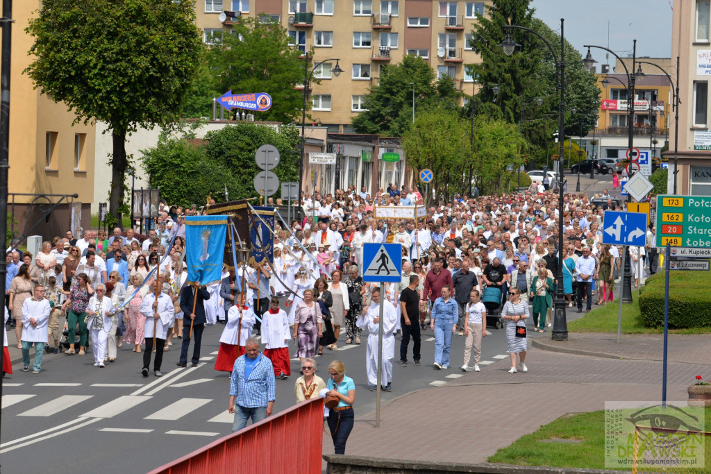 Procesja Bożego Ciała przeszła przez miasto