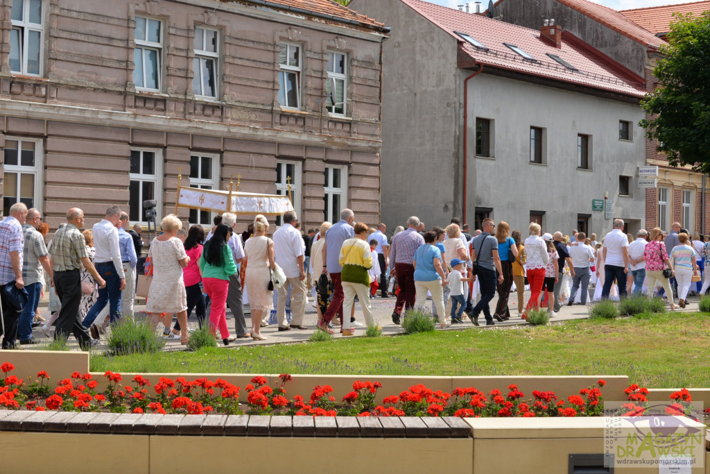 Procesja Bożego Ciała przeszła przez miasto