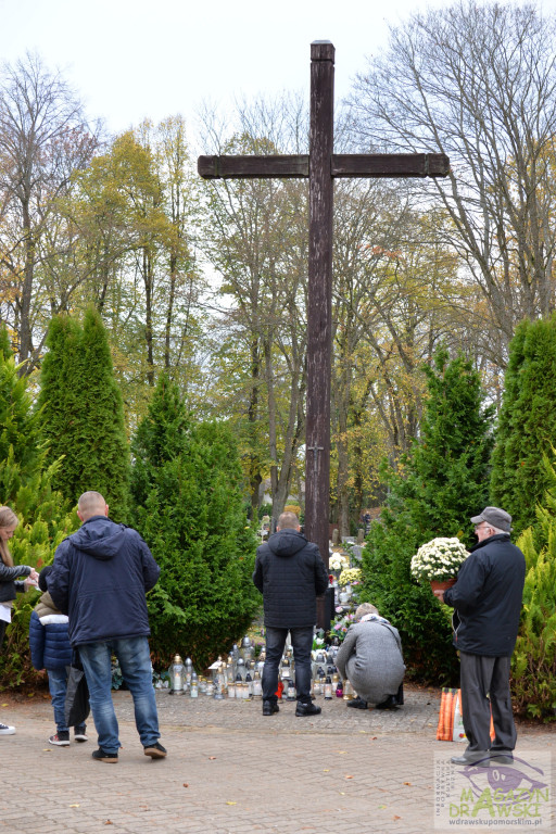 Wszystkich Świętych na drawskim cmentarzu