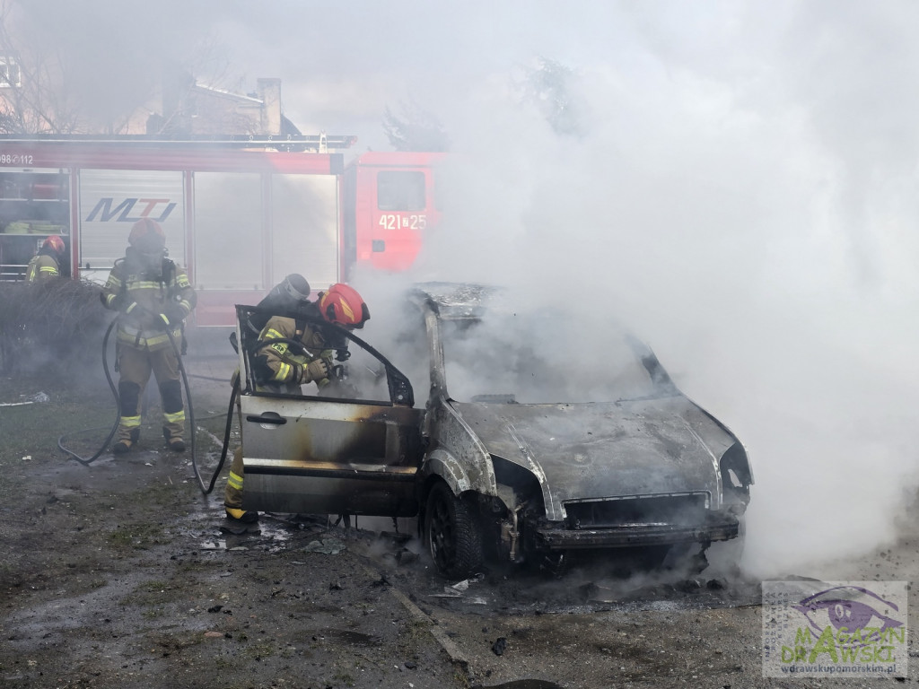 Pożar pojazdu w Drawsku Pomorskim