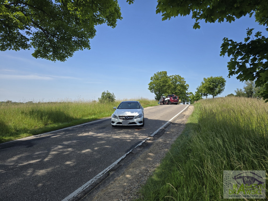 [DW 162] Wypadek trzech pojazdów pod Drawskiem Pomorskim