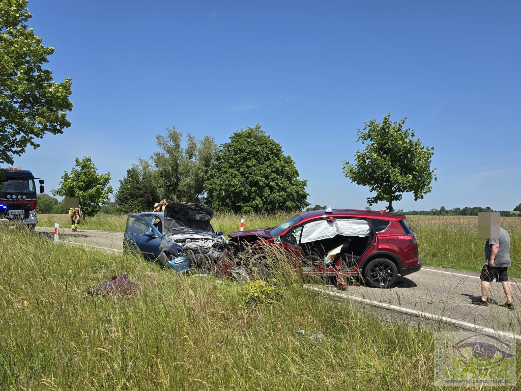 [DW 162] Wypadek trzech pojazdów pod Drawskiem Pomorskim