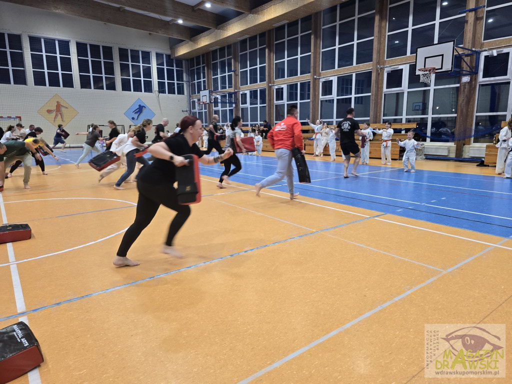 Karat, trening, integracja