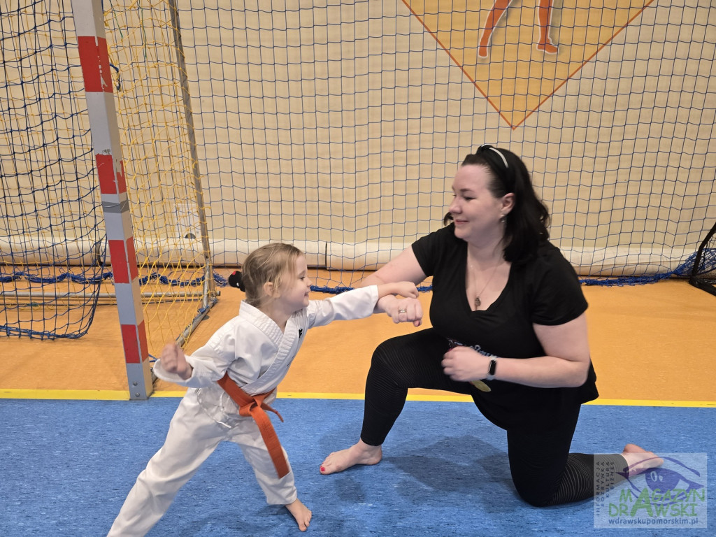 Karat, trening, integracja