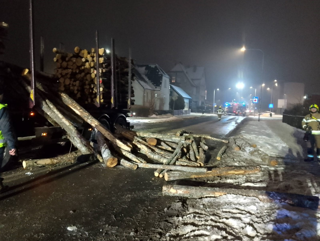 [DK 20] Drewno na drodze