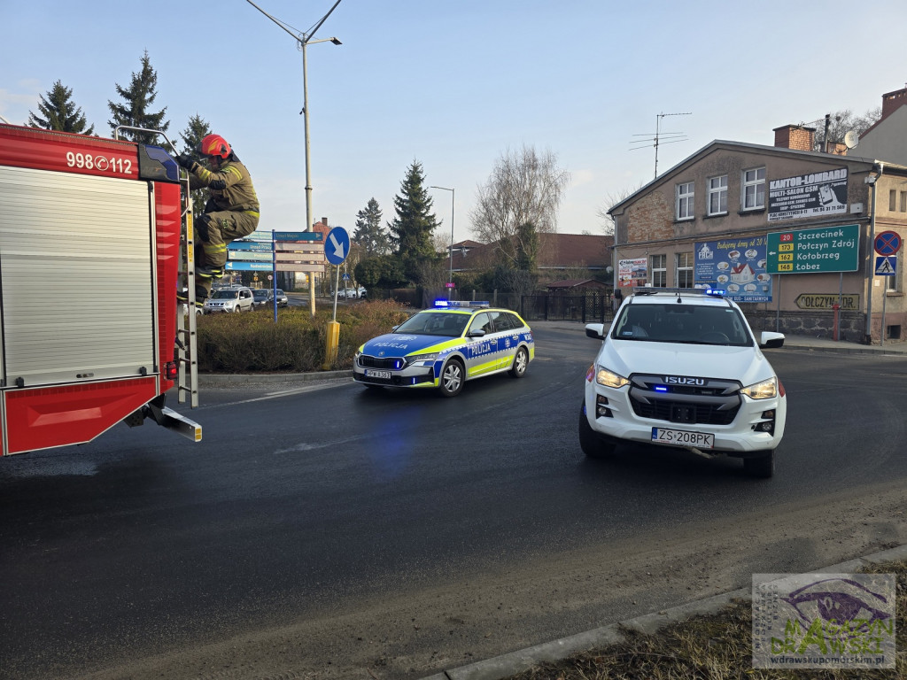 [DK 20] Osobówką w TIRa