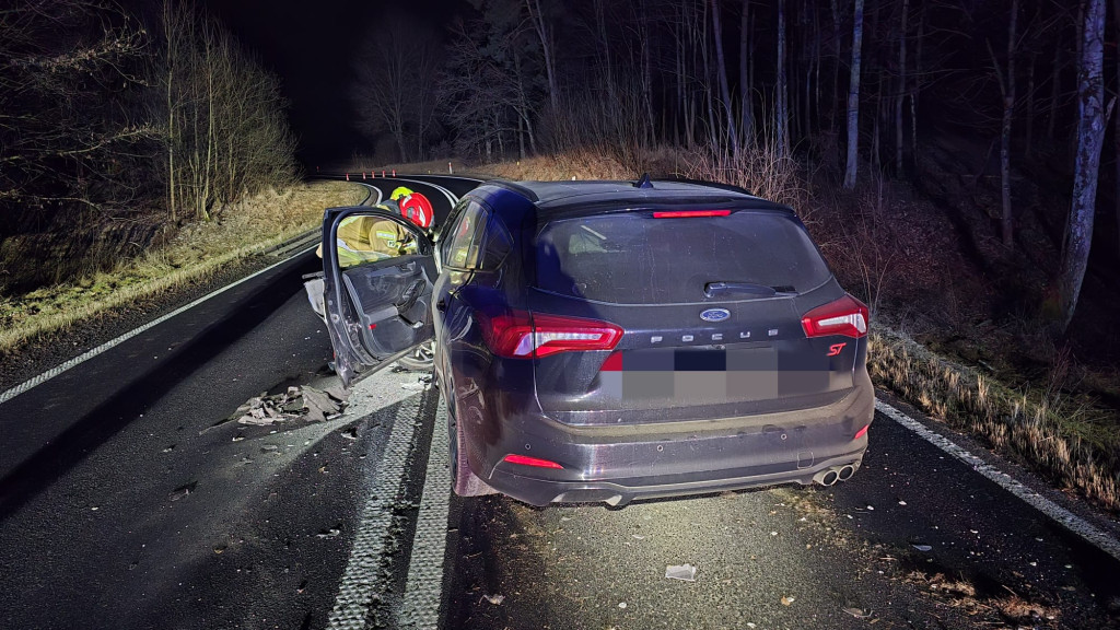 [DK 20] Czołowe zderzenie osobówek