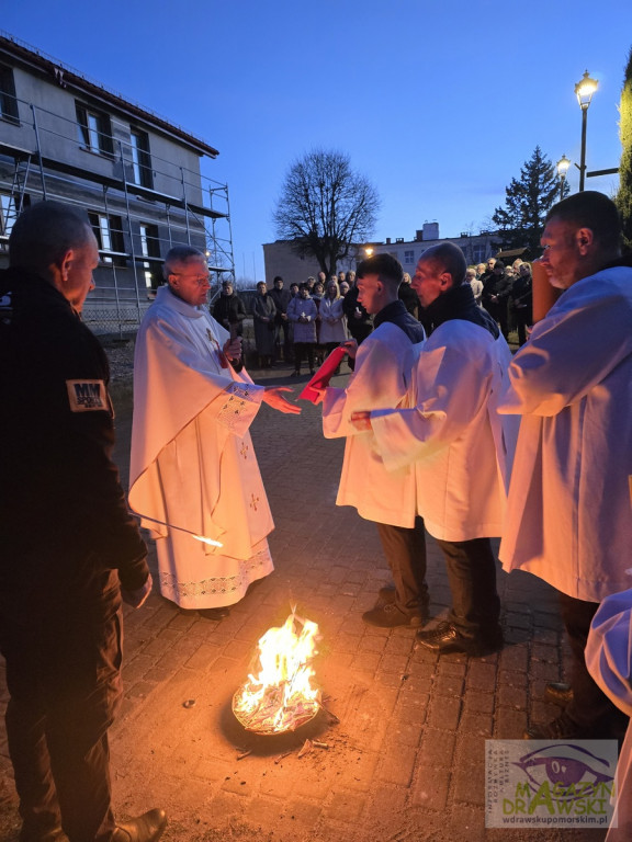 Liturgia Wigilii Paschalnej