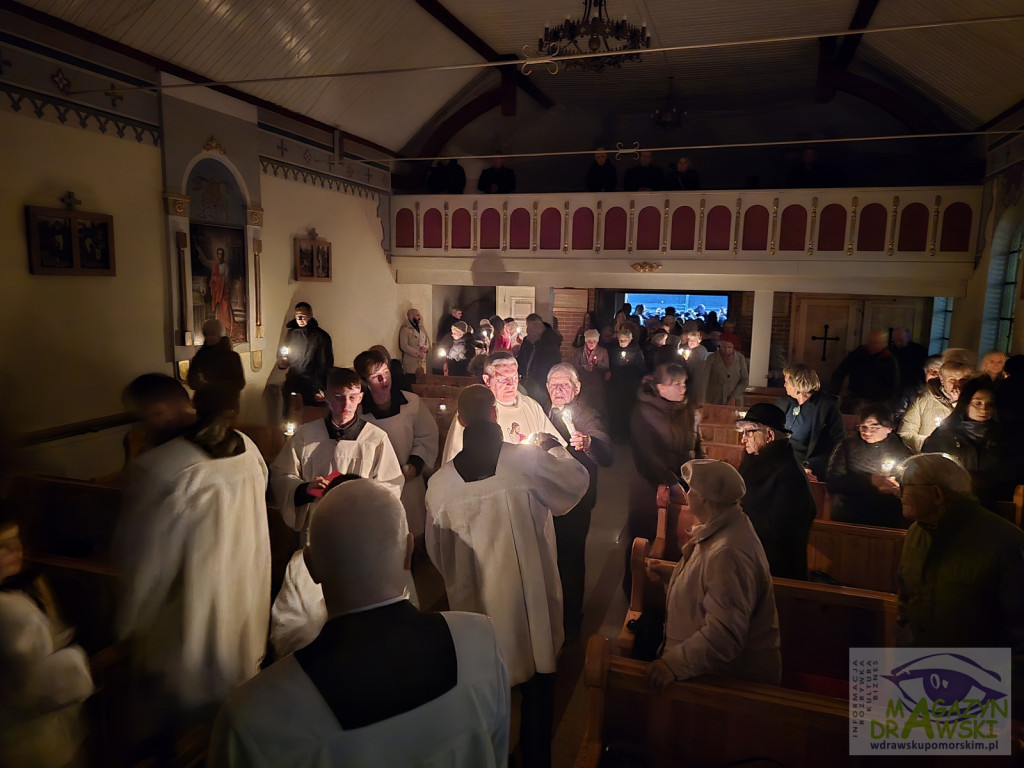 Liturgia Wigilii Paschalnej