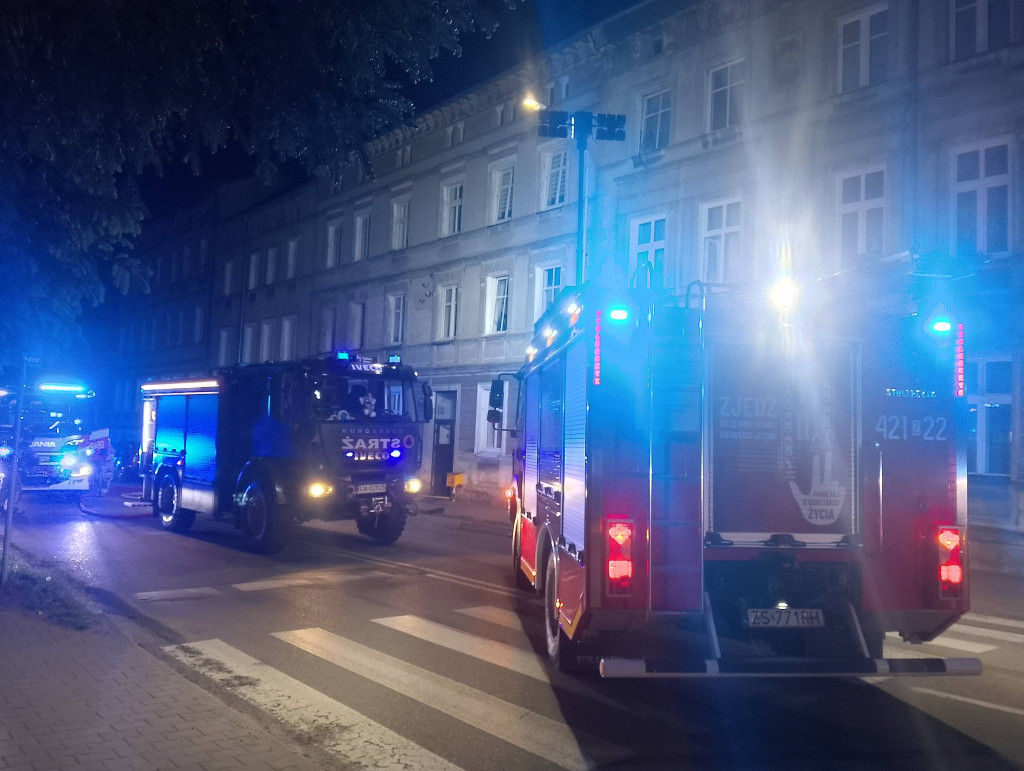Złocieniec. Strażacy wynieśli 3 osoby