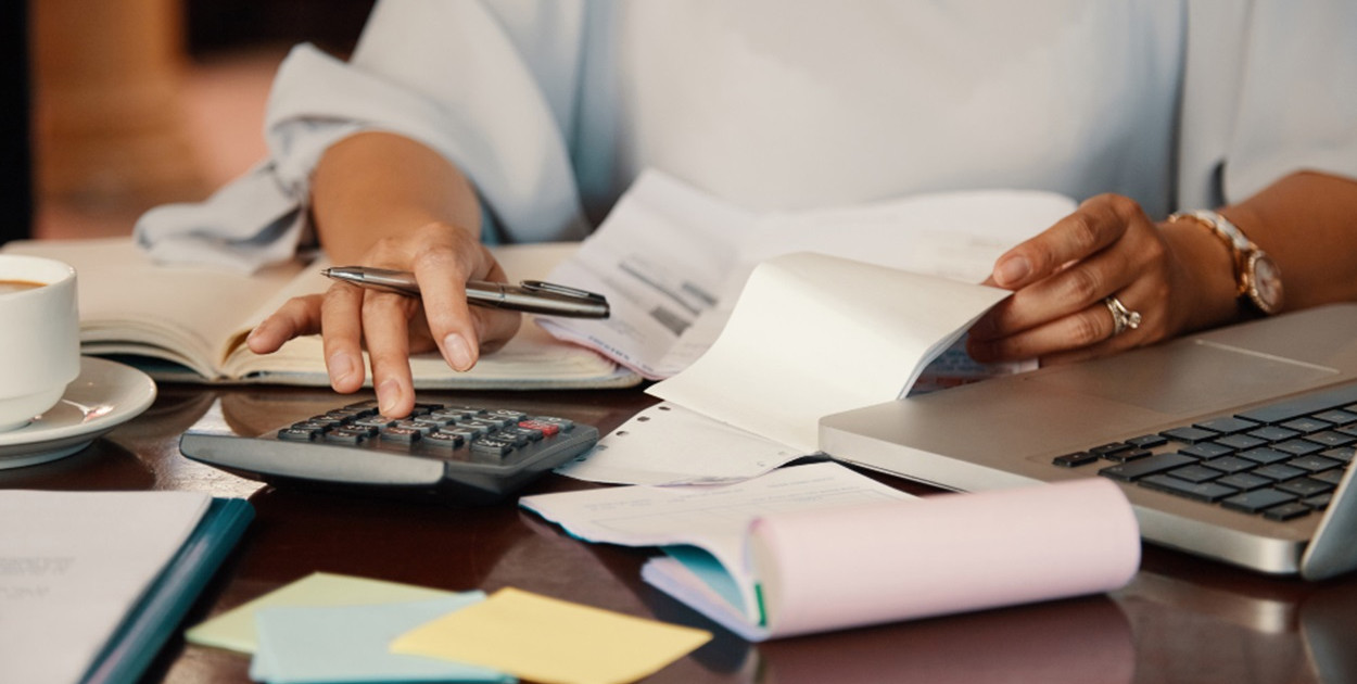 Kredyt na spłatę chwilówek: Kompleksowy przewodnik po konsolidacji zadłużenia