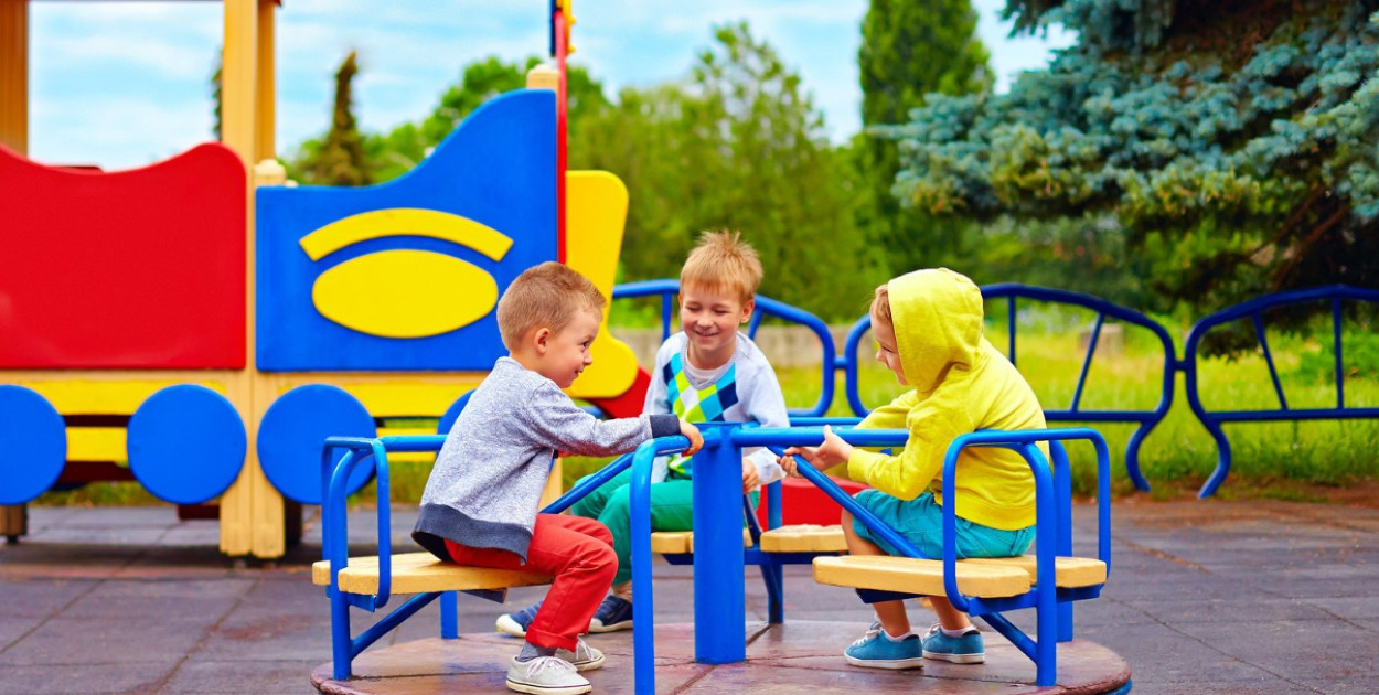 Jak dbać o plac zabaw dla dzieci: Konserwacja i bezpieczeństwo