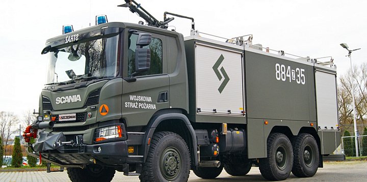 Nowy ciężki pojazd gaśniczo - ratowniczy dla CSB Drawsk-5965