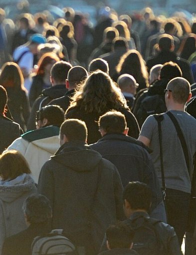 Sondaż IBRiS dla PAP: ponad 63 proc. badanych obawia się zagrożenia dla istnienia -15267