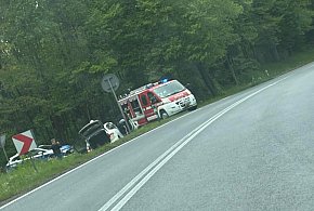 [DK 10] BMW wypadło z drogi - System eCall zaalarmował służby -15304