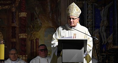 Biskup Zadarko prosi o modlitwę za dzieci-15425