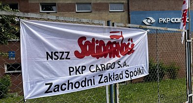 Związkowcy protestowali przeciw likwidacji sekcji PKP Cargo w Szczecinku-15565