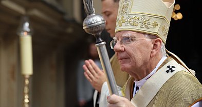 Abp. Jędraszewski: z Polski próbuje się utworzyć statek dryfujący pod wpływem najr-15712
