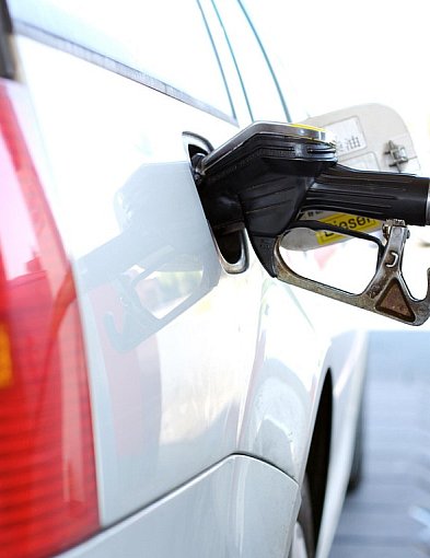Ceny paliw w Polsce. Benzyna i LPG tanieją, ale diesel nie chce odpuścić-15946