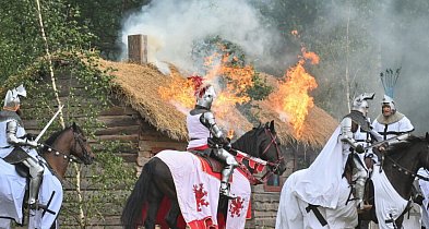 Pod Grunwaldem wojska polsko-litewskie znów pokonały Krzyżaków-15961