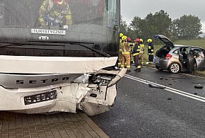[DK 20] Zderzenie autobusu z pojazdem osobowym-16215