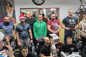 Mikołajkowe zmagania siłowe-3223