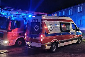 Jedna ofiar śmiertelna, jedna poszkodowana i 10 ewakuowanych osób-17075