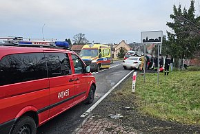 [DK 20] Zderzenie pojazdów - jedna osoba poszkodowana-17634