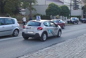 17-latkowie dostaną „prawko”. Nowe przepisy stawiają twarde warunki-17935