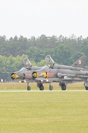 SU 22 przechodzi do historii-3157