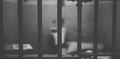 15 lat więzienia za znęcanie się i usiłowanie zabójstwa ośmioletniego syna partner