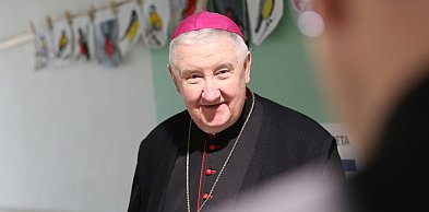 Bp Kamiński: Bóg daje nam siłę, by pomagać drugiemu człowiekowi