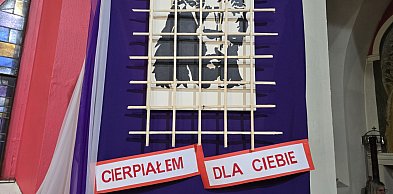 Abp Galbas: kiedy zrozumiemy, że Eucharystia nas ocala, będziemy chcieli w niej uc