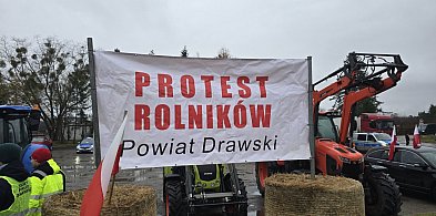 Protest rolników przeciwko Mercosur, traktory przy drogach - najwięcej w zachodnio-17275