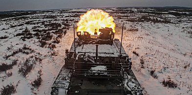 Pierwsze strzały z nowych POLSKICH czołgów M1A2 SEPv3 Abrams-18031
