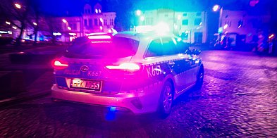Atak 28-letniego nożownika w centrum miasta - jedna oso-16509