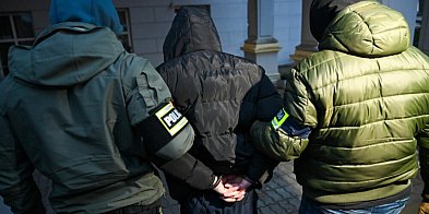 Zarzuty dla mężczyzny podejrzanego o uprowadzenie 10-mi-17701