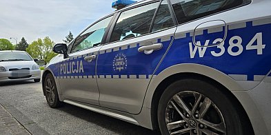 ZŁOCIENIEC. Z amfetaminą na komisariat policji-17694