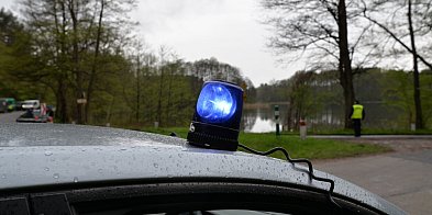 Czterech młodych napadli i grozili zabiciem 54 letniemu
