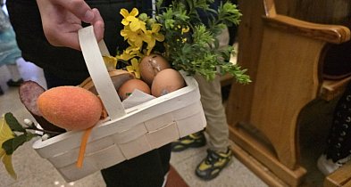 Ks. Główczyński: idąc do kościoła ze święconką, pamiętajmy o istocie Wielkanocy