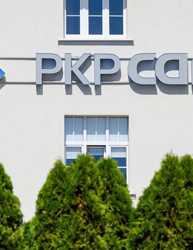 PKP Cargo zaczyna zwolnienia grupowe; odejść ma do 765 pracowników-16290