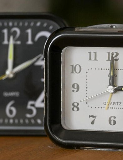 Sondaż: 61 proc. ankietowanych przeciwko zmianom czasu-17046