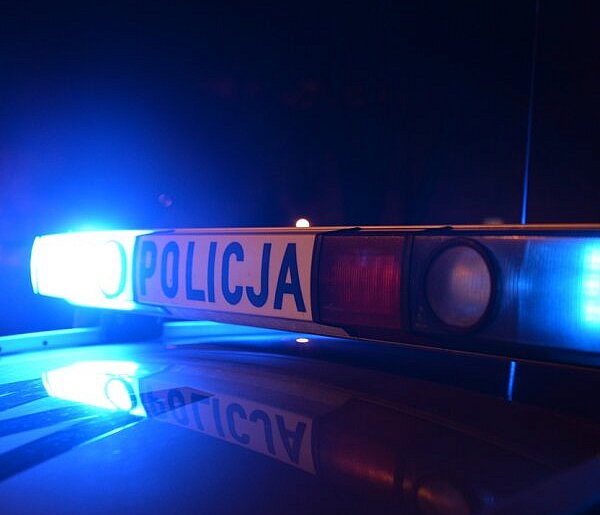 Poicyjna akcja i obezwładniony poszukiwany młody mężczyzna